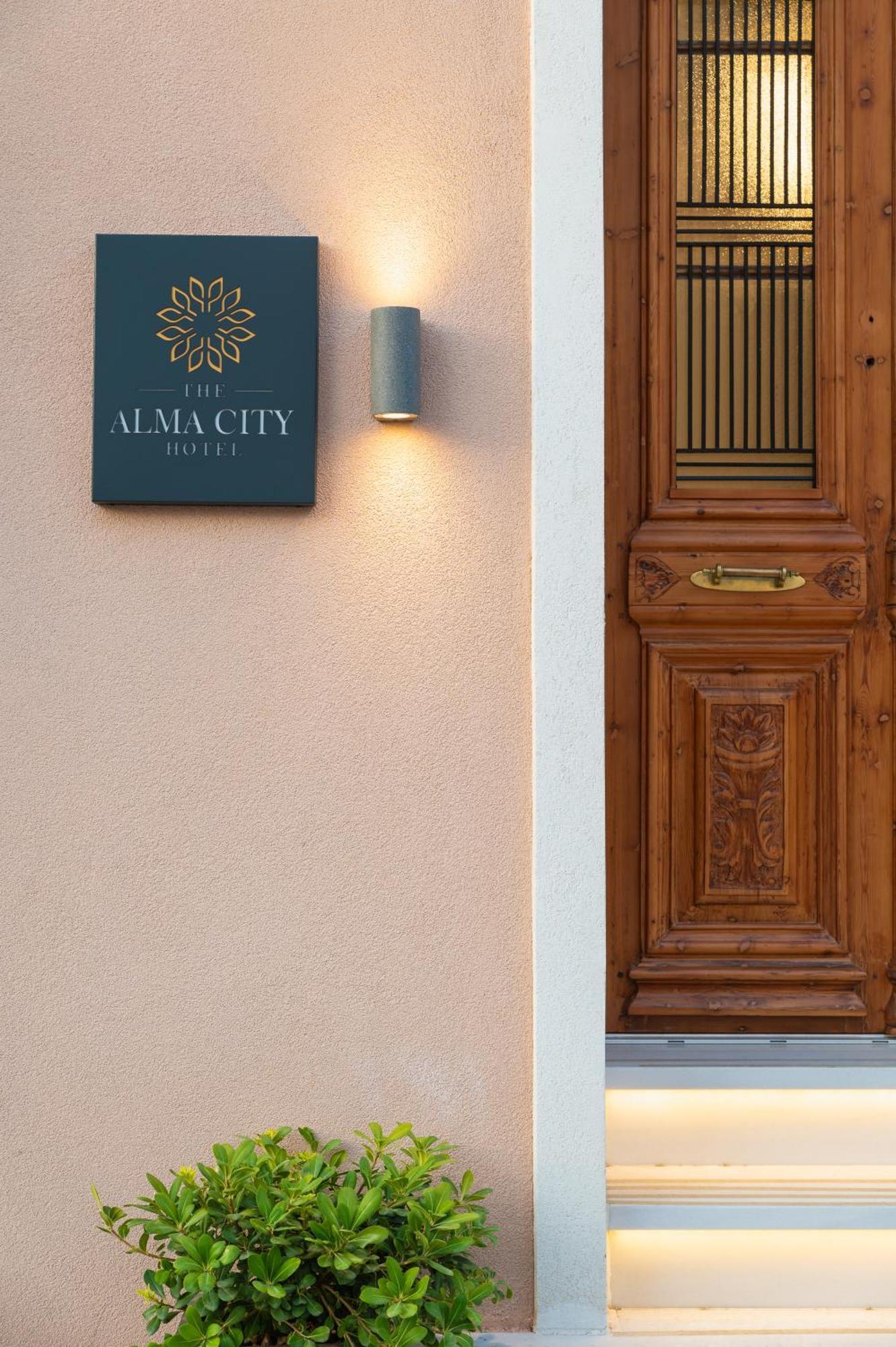The Alma City Hotel Chania  Exteriör bild
