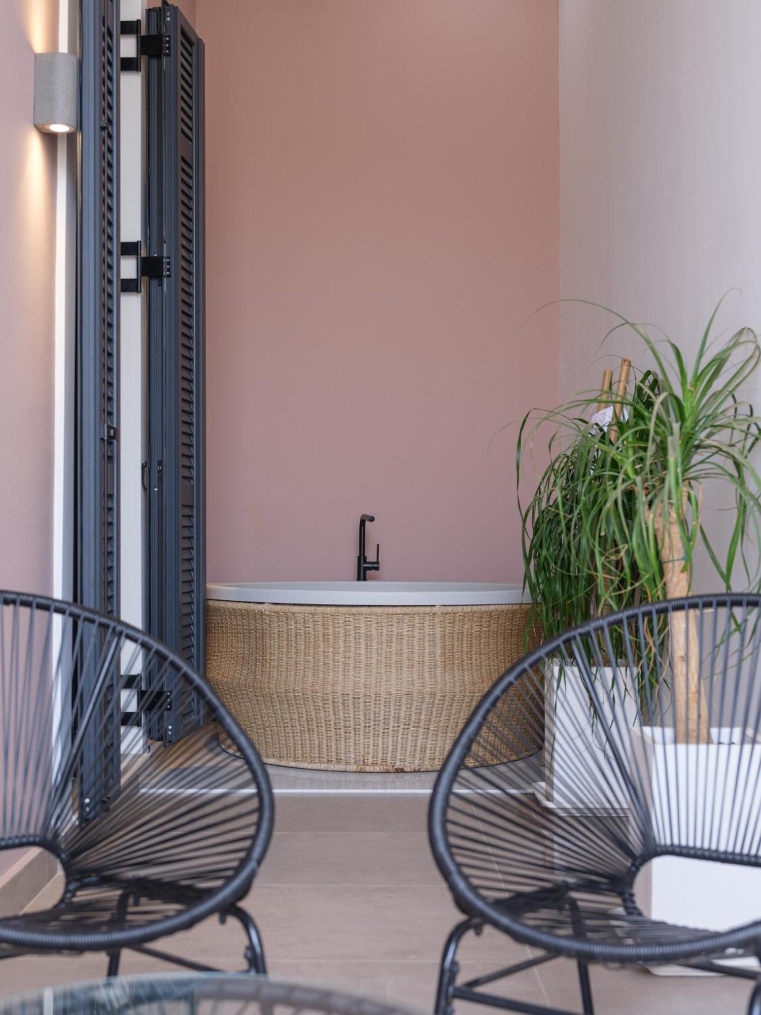 The Alma City Hotel Chania  Exteriör bild